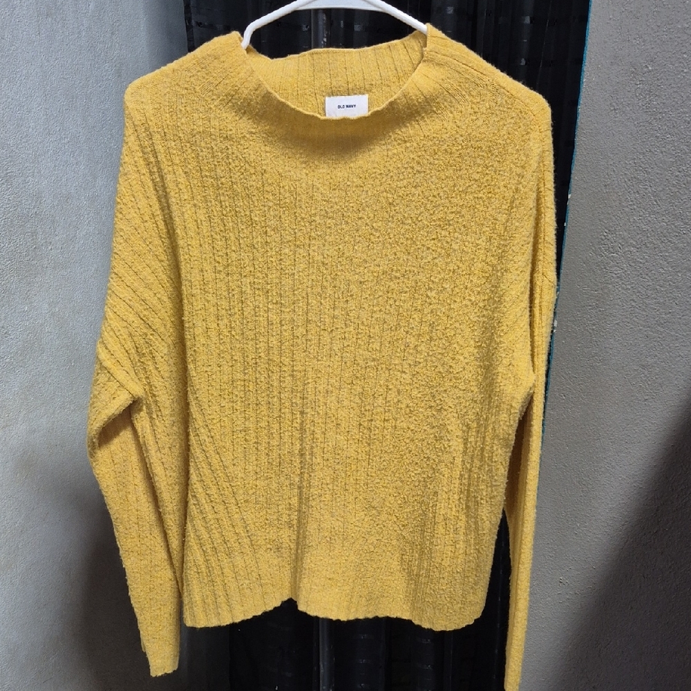 Old Navy Golden Yellow Women's Turtleneck Sweater